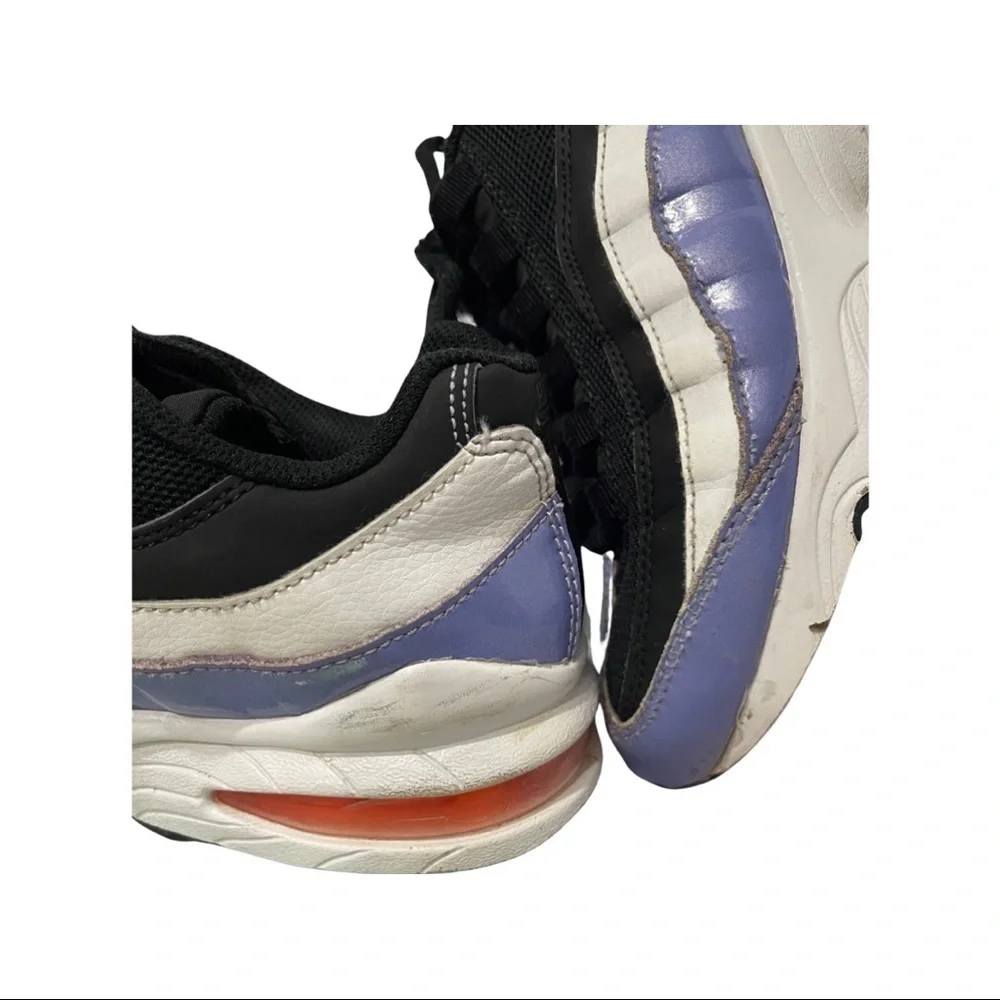 Nike Air Max 95 Black Twilight Pulse. Youth size 4.5 or women size 6